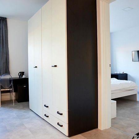 Le Vette Room&Breakfast Роверето Стая снимка